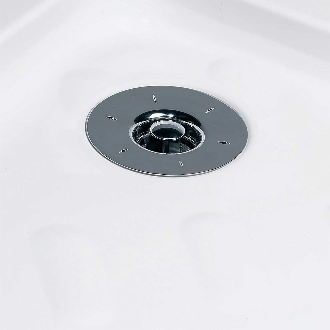 Multi Directional Shower Waste Drain 90mm 360 Degree Wirquin James