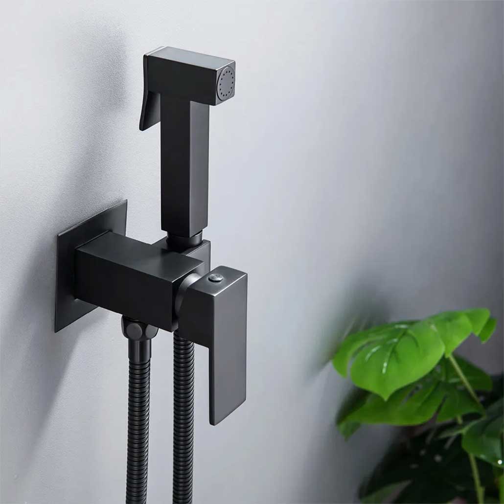 Square Shaped Bidet Mixer Sprayer Black Expandable Handle