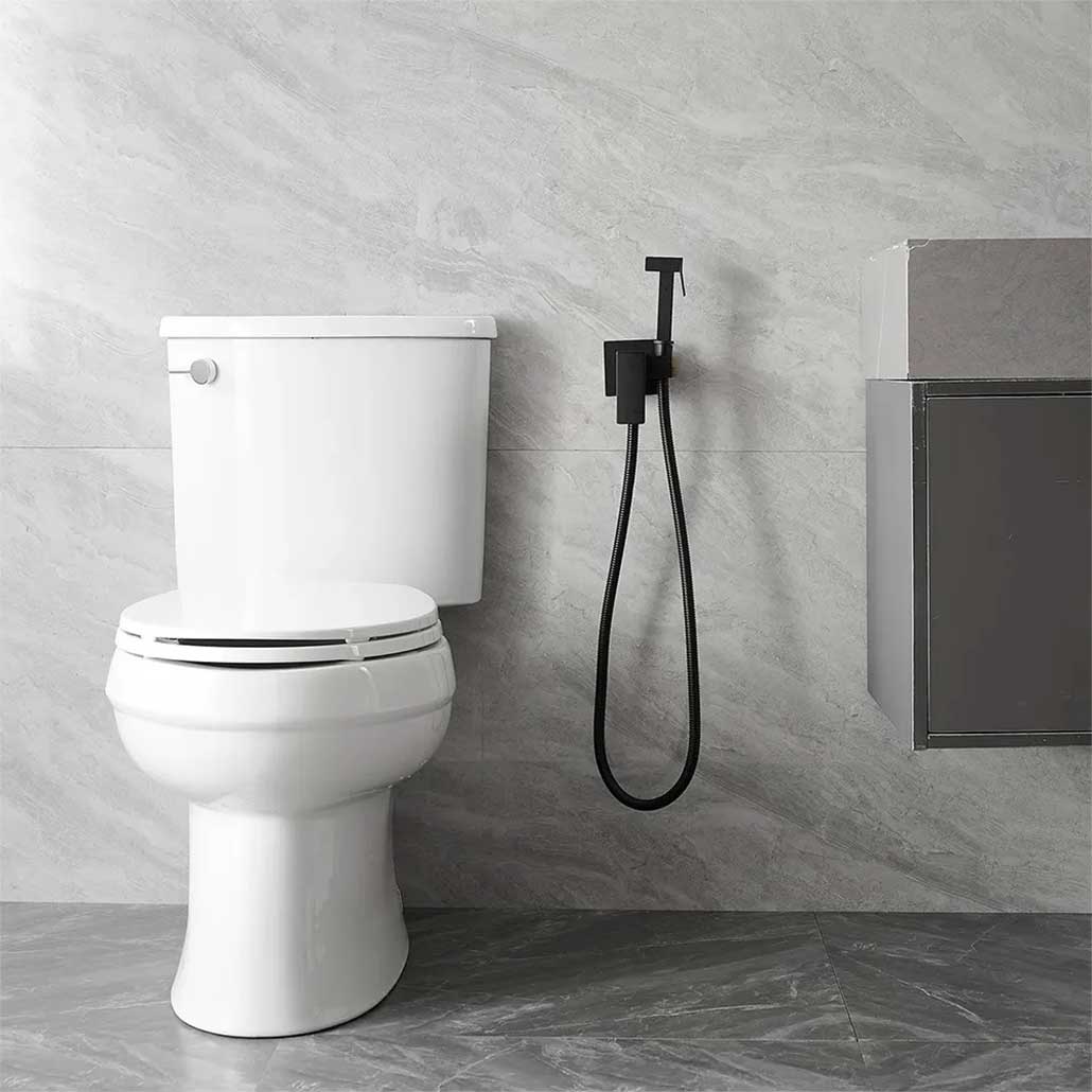 Square Shaped Bidet Mixer Sprayer Black Expandable Handle