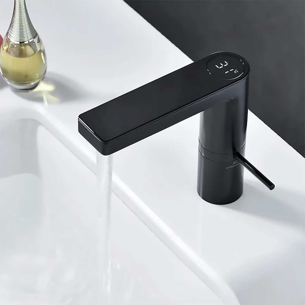 Black Bathroom Sink Tap With LCD Temperature Indicator Basin Taps