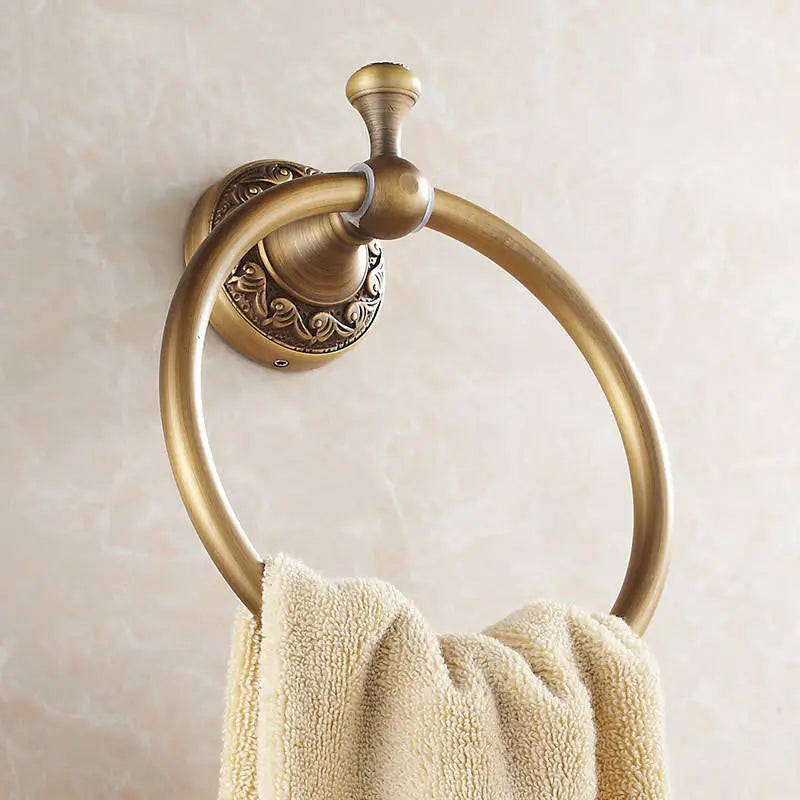 Bathroom Towel Ring Dressing-Gown Hanger Antique Brass Towel Rails and Rings